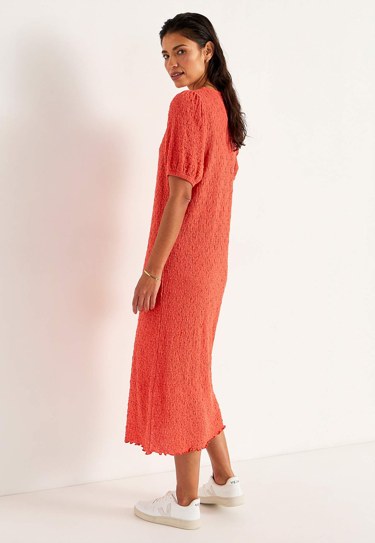 Jersey dress with structure