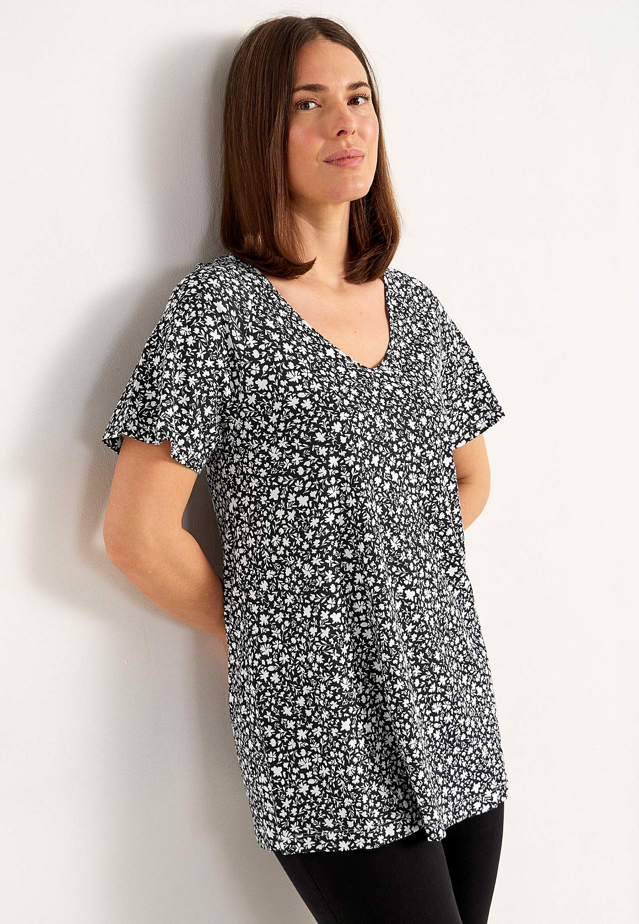 Small flower print jersey tuniq