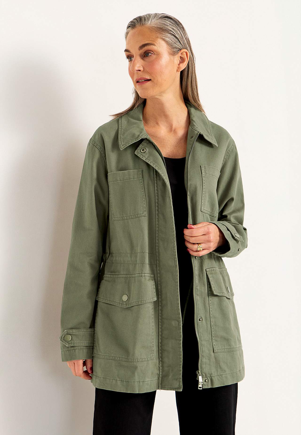 Denim jacket with zip