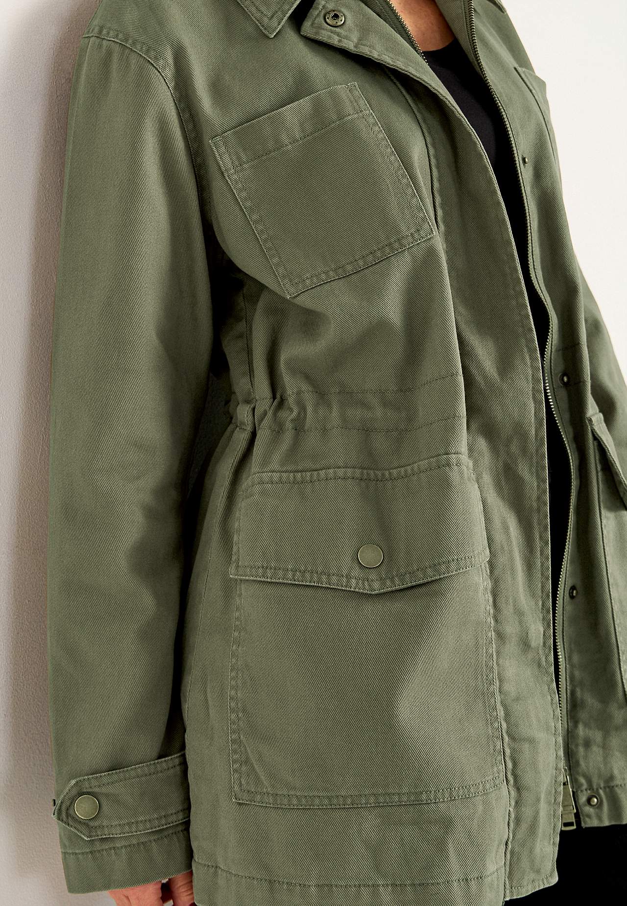 Denim jacket with zip