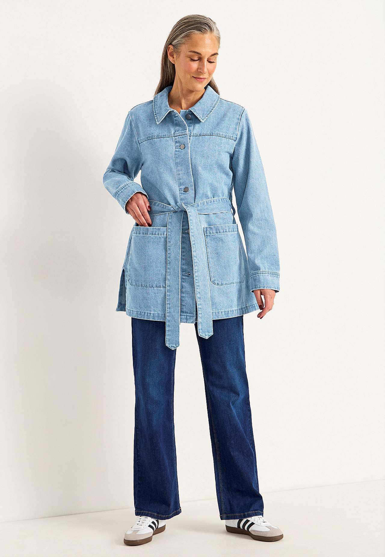 Denim jacket with tie band