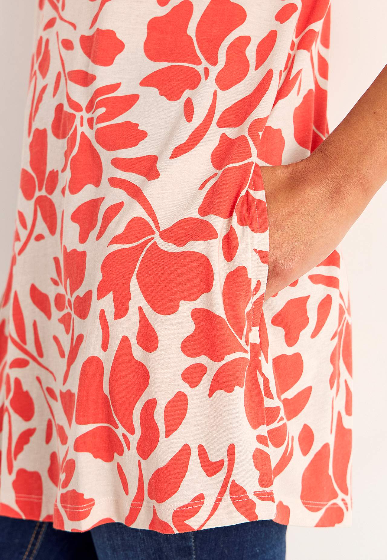 Jersey tuniq with pockets