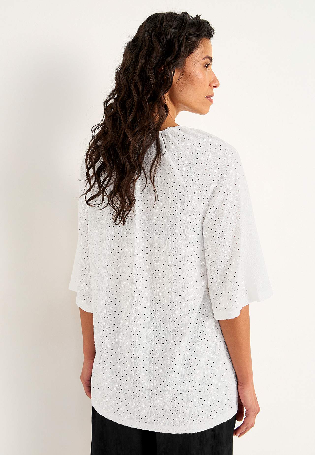 Jersey tuniq with hole embroidery