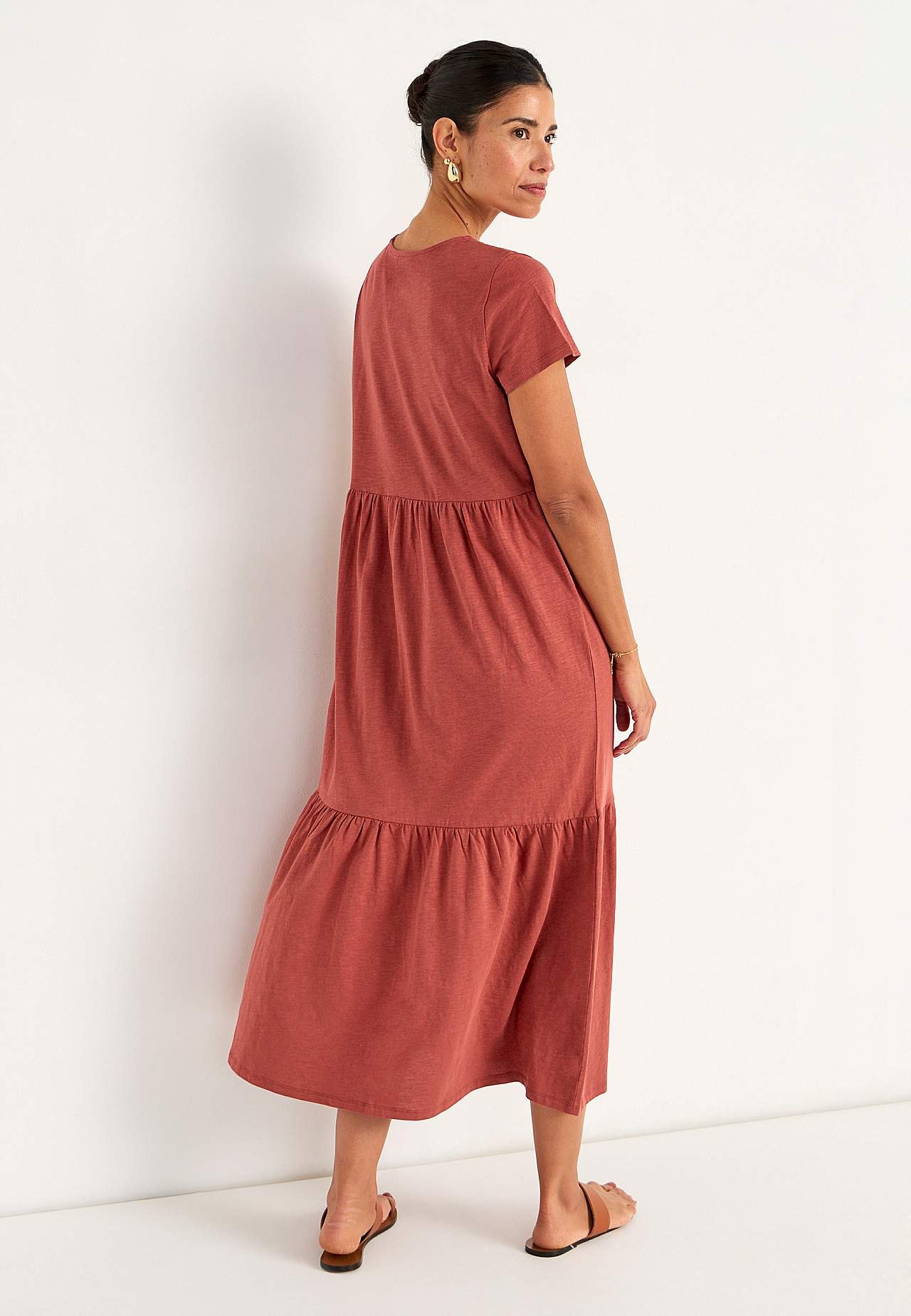 Jersey dress with frill