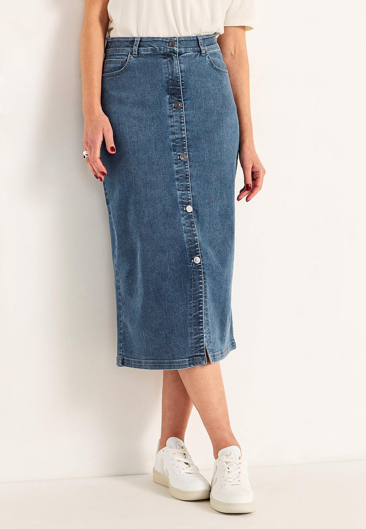 Denim skirt with superstretch Sara