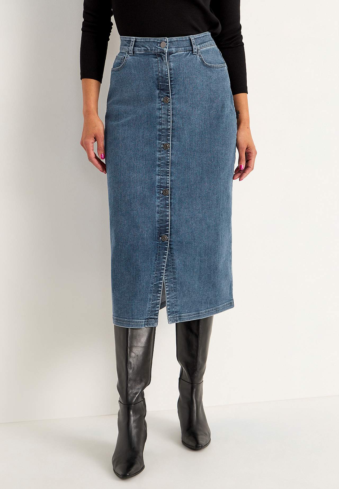 Denim skirt with superstretch
