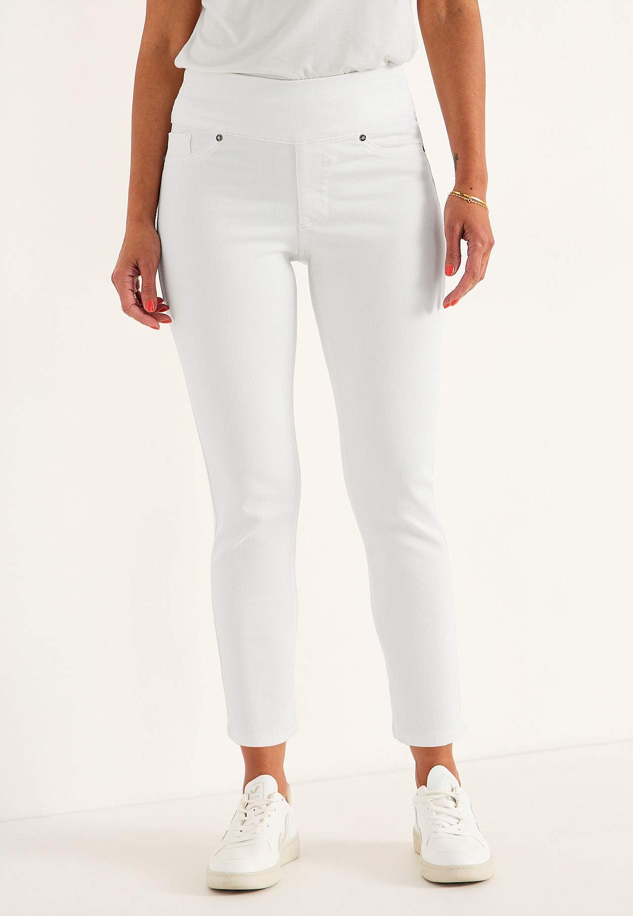 Super comfortable ankle jeans in denim