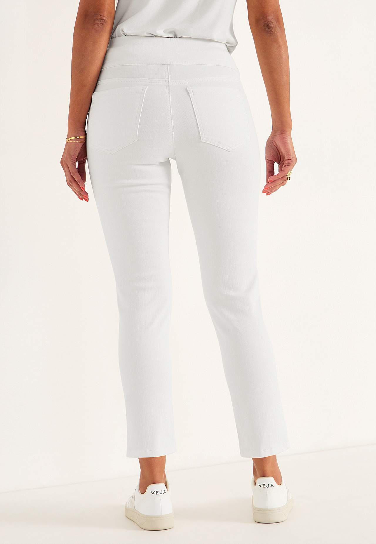 Super comfortable ankle jeans in denim