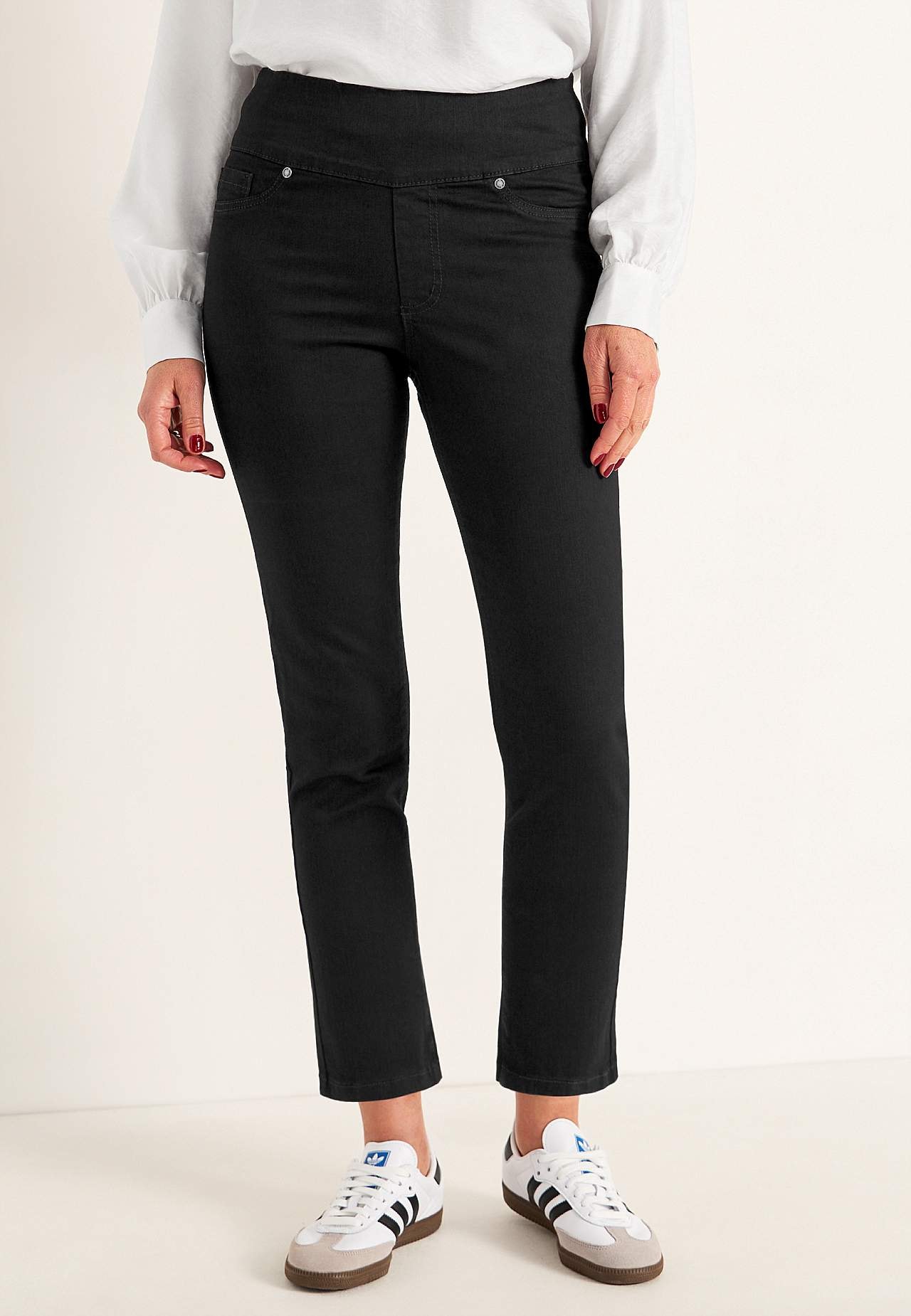 Super comfortable ankle jeans in denim