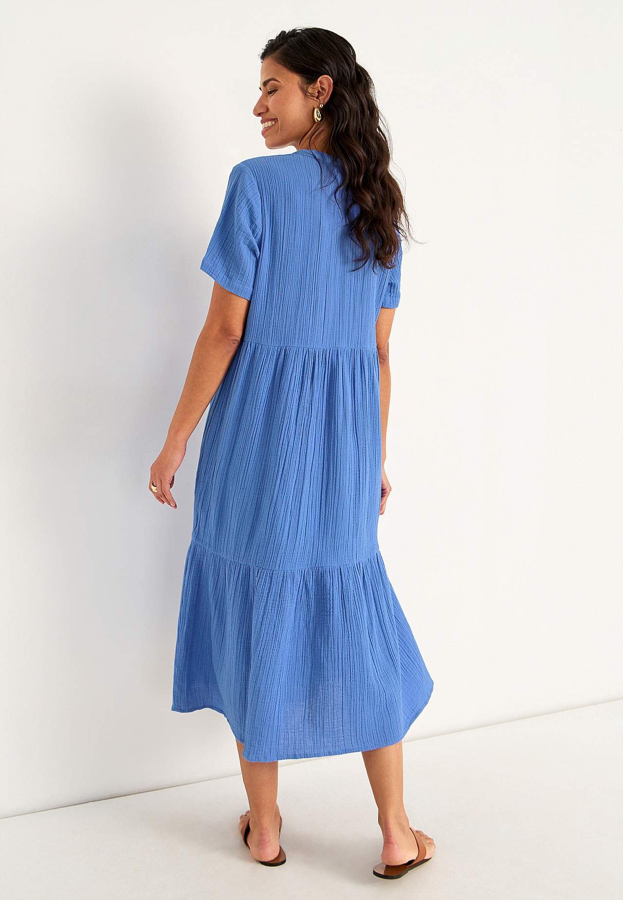 Dress in crinkled cotton