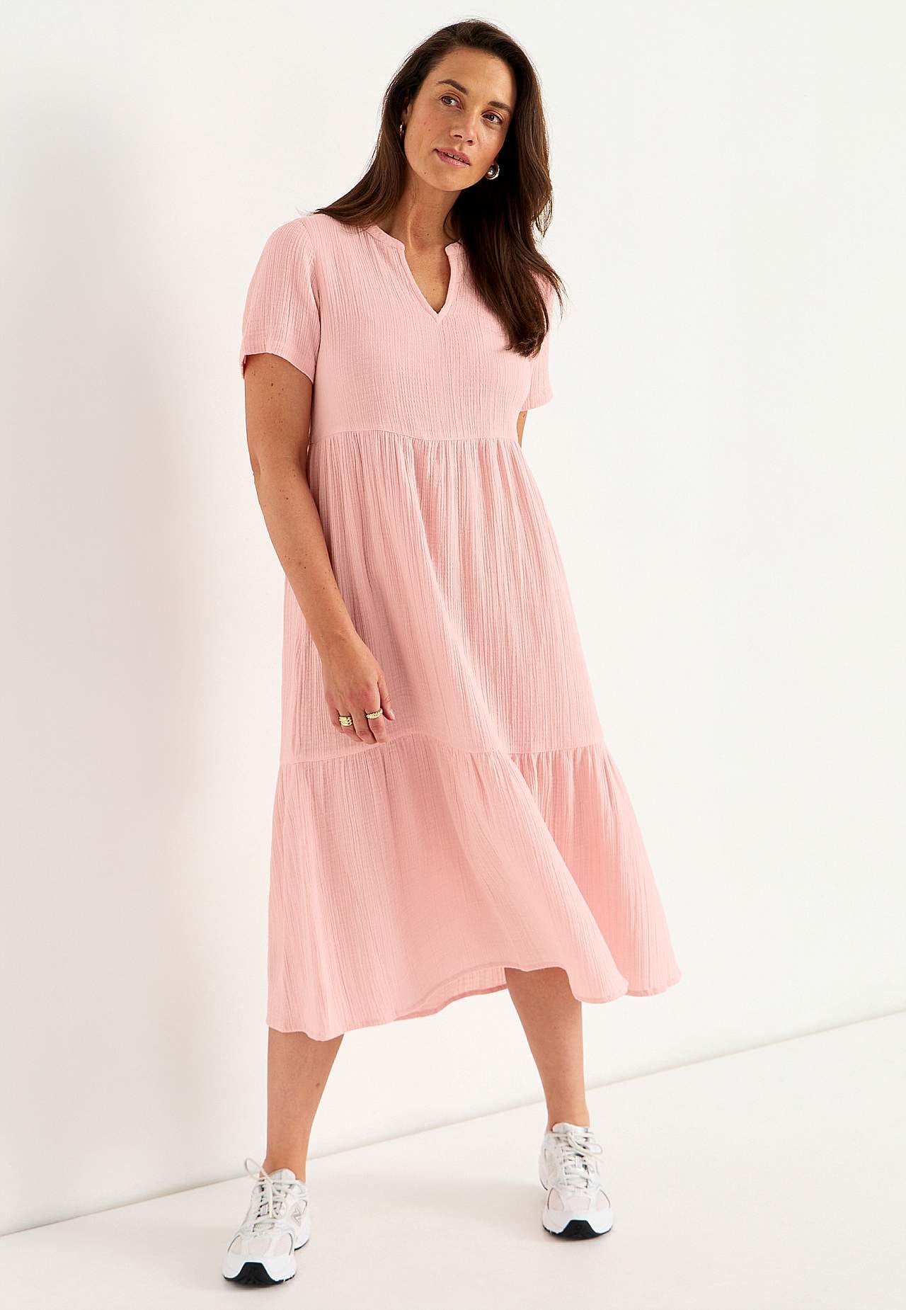 Dress in crinkled cotton