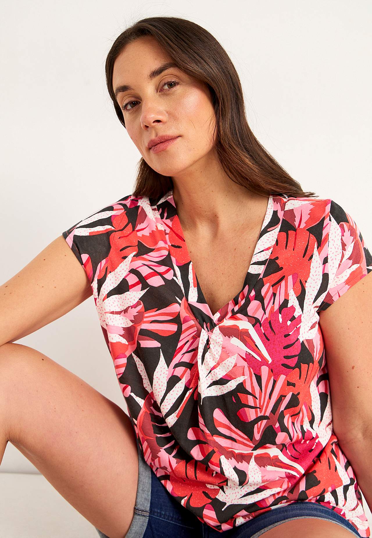 Jersey top with cap sleeves