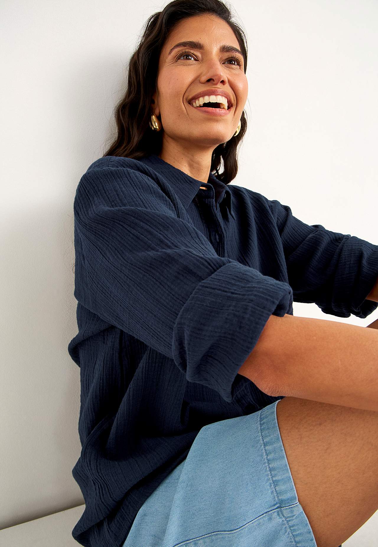 Long shirt in crinkled cotton