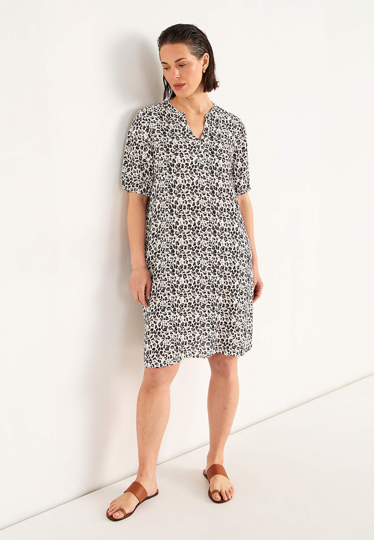 Dress in viscose crepe