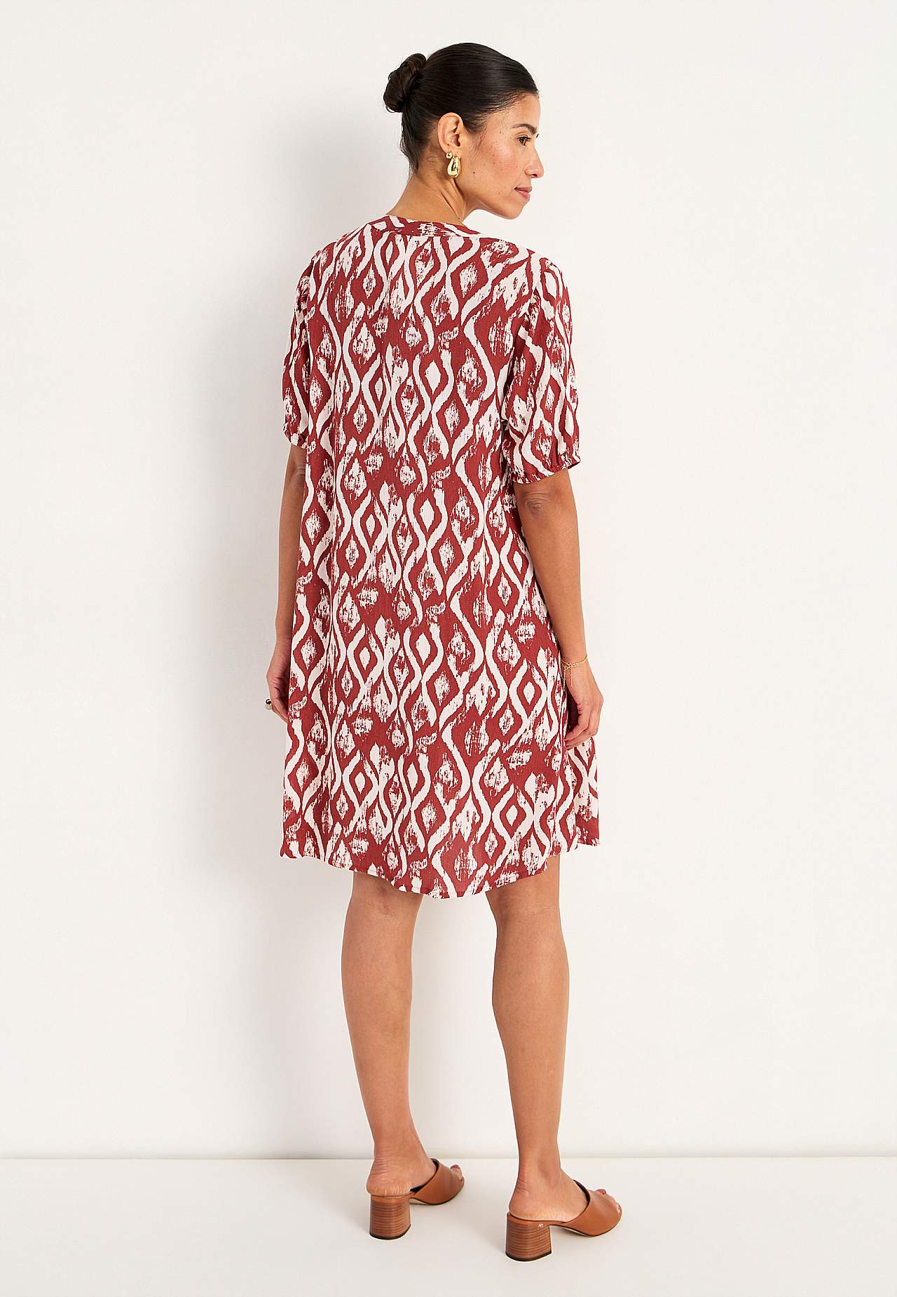 Dress in viscose crepe