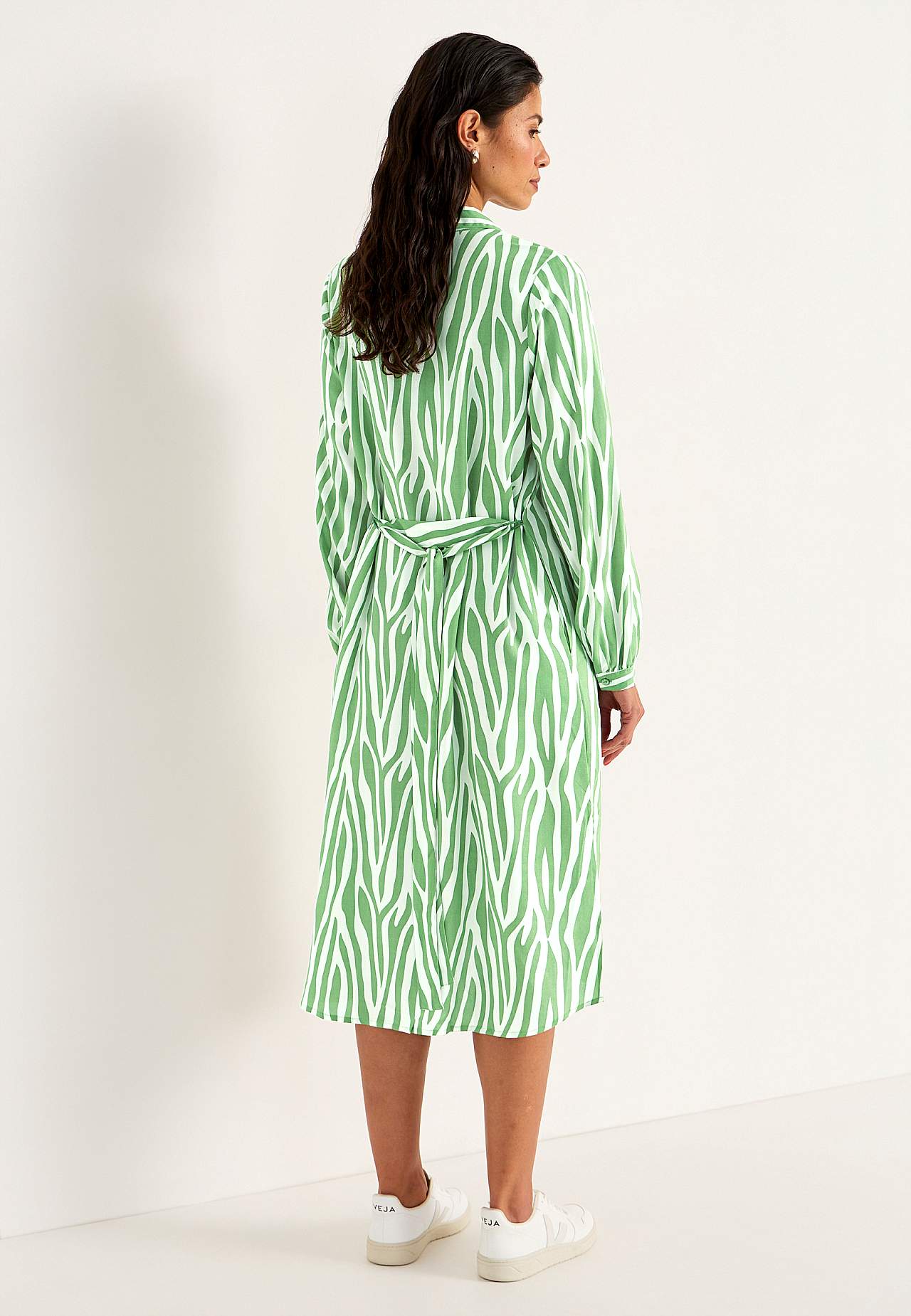 Woven dress with pockets