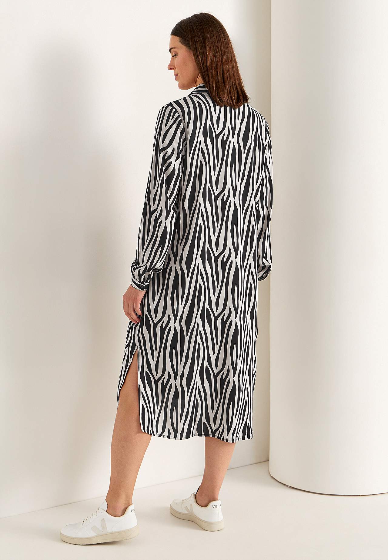 Woven dress with pockets