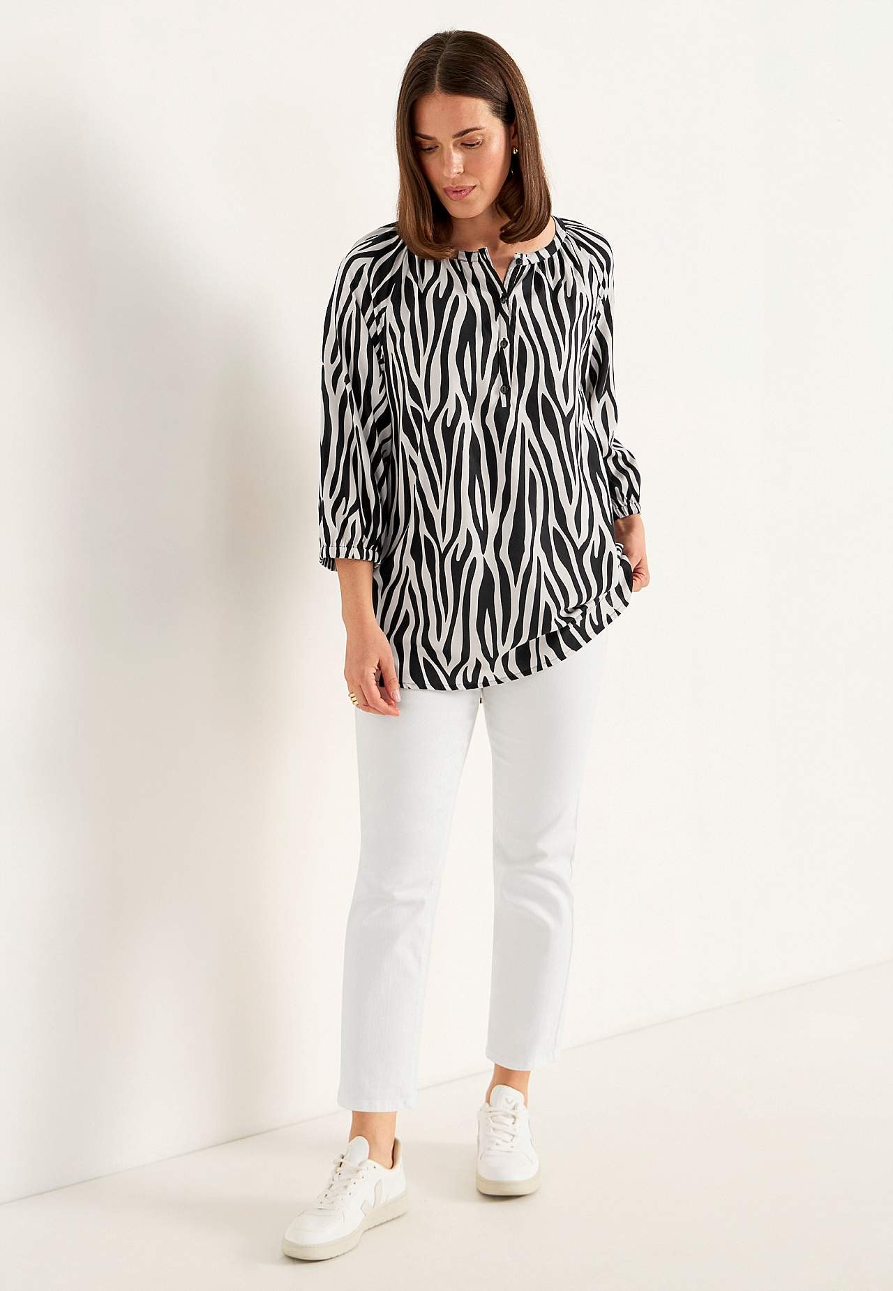 Woven, patterned tunic