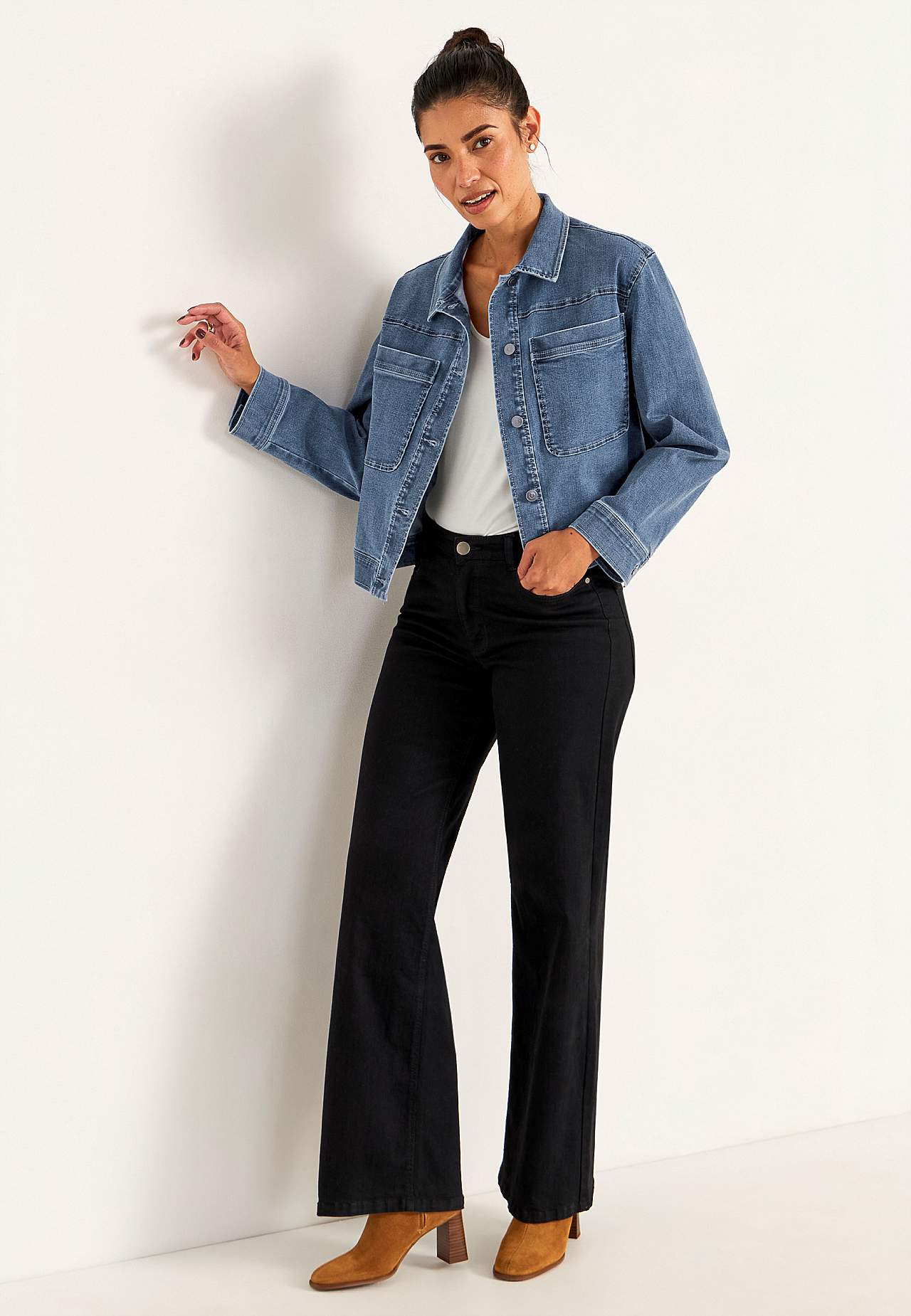 Denim jacket with stretch