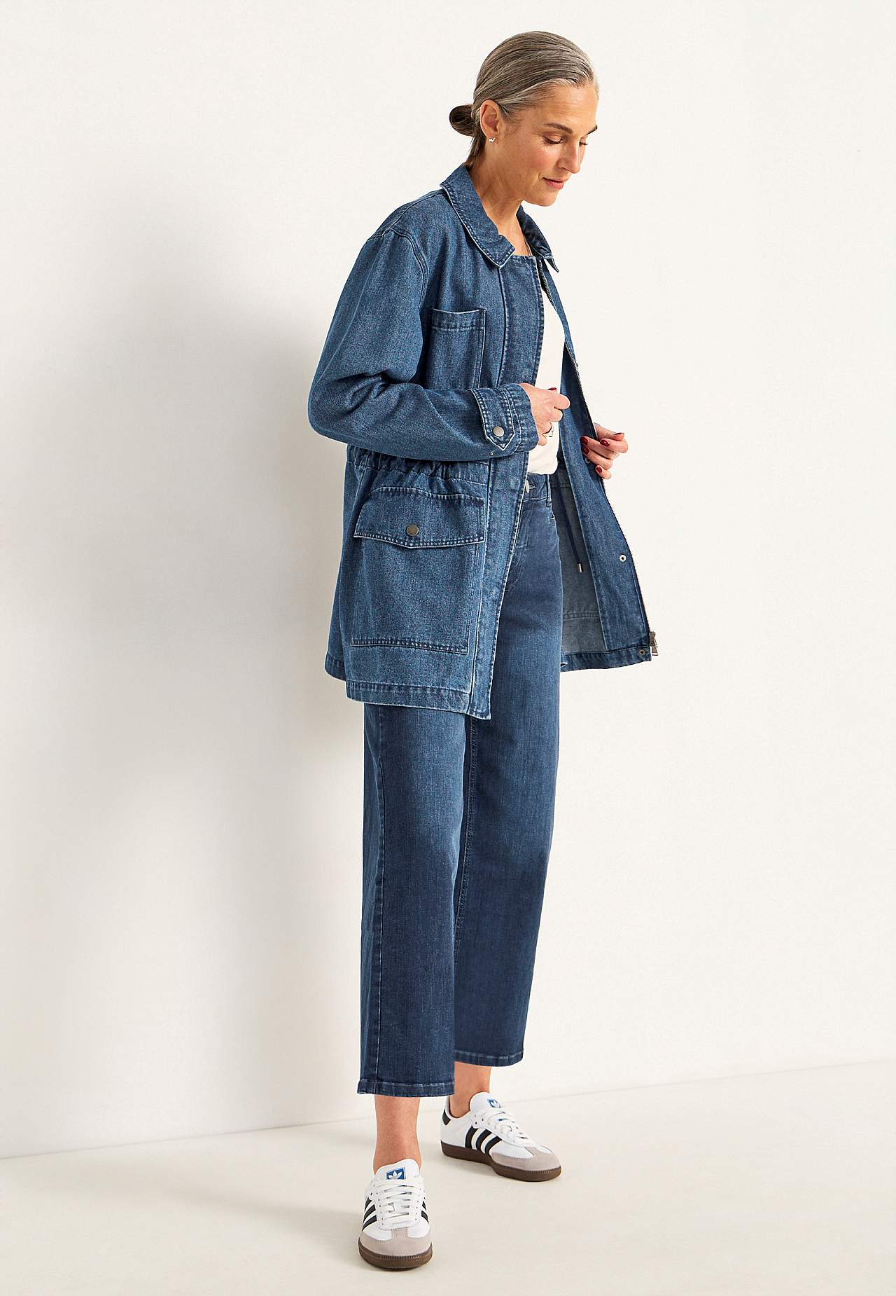 Stretchy ankle jeans