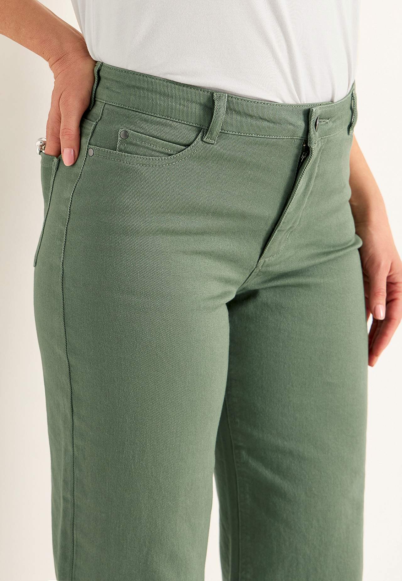 Wide ankle jeans