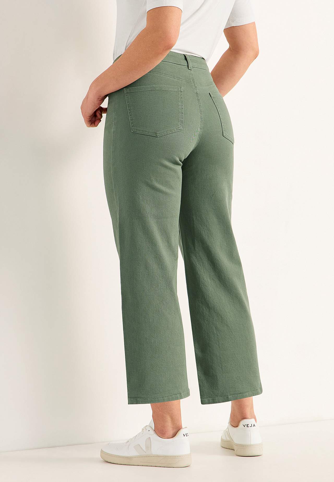 Wide ankle jeans