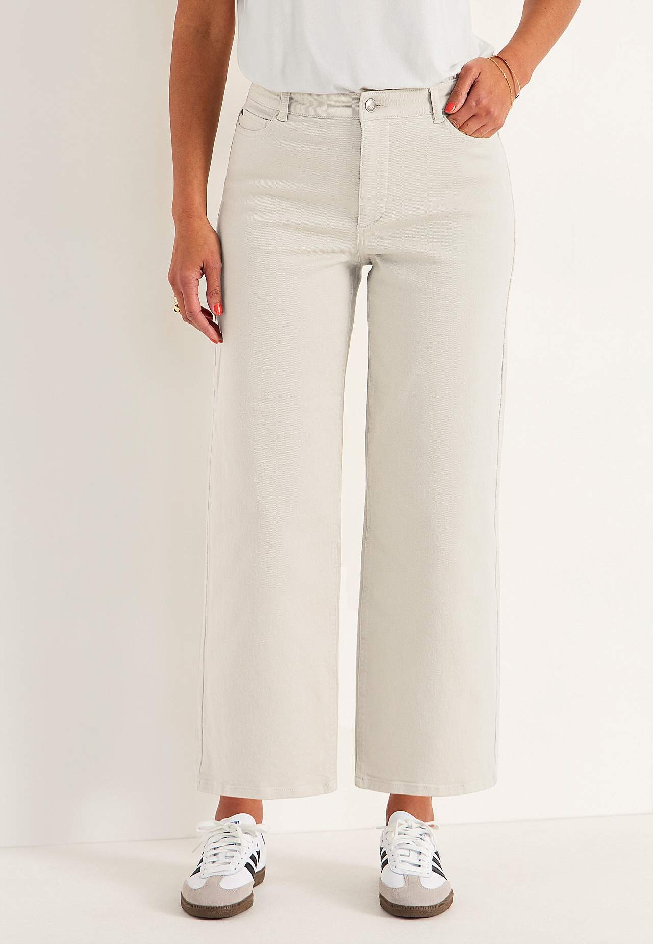 Wide ankle jeans