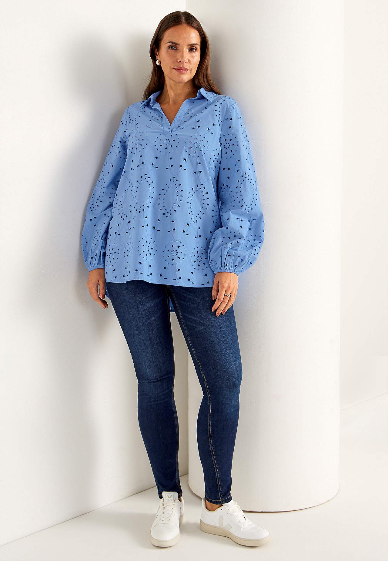 Tunic with embroidery