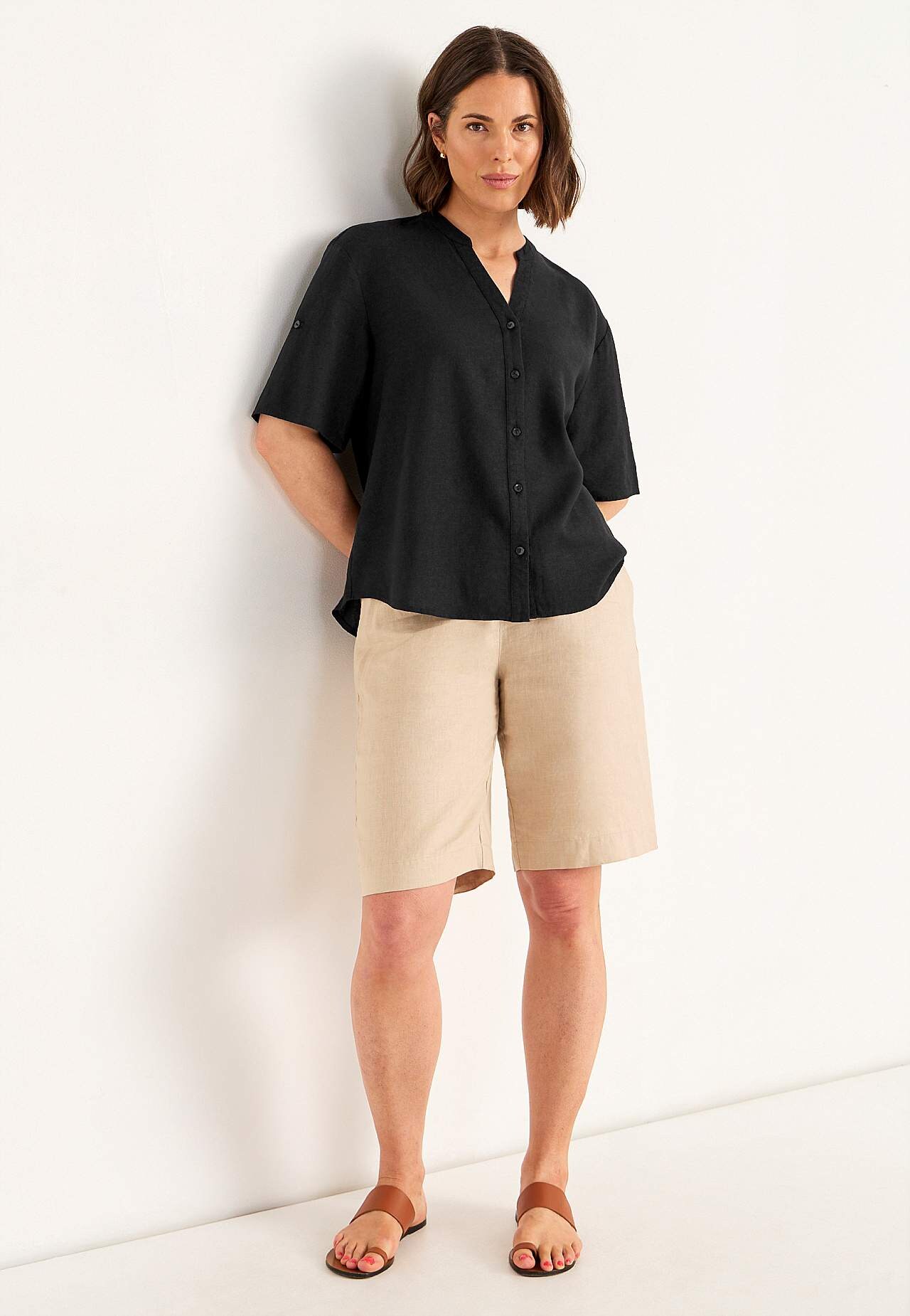 Blouse in linen mix