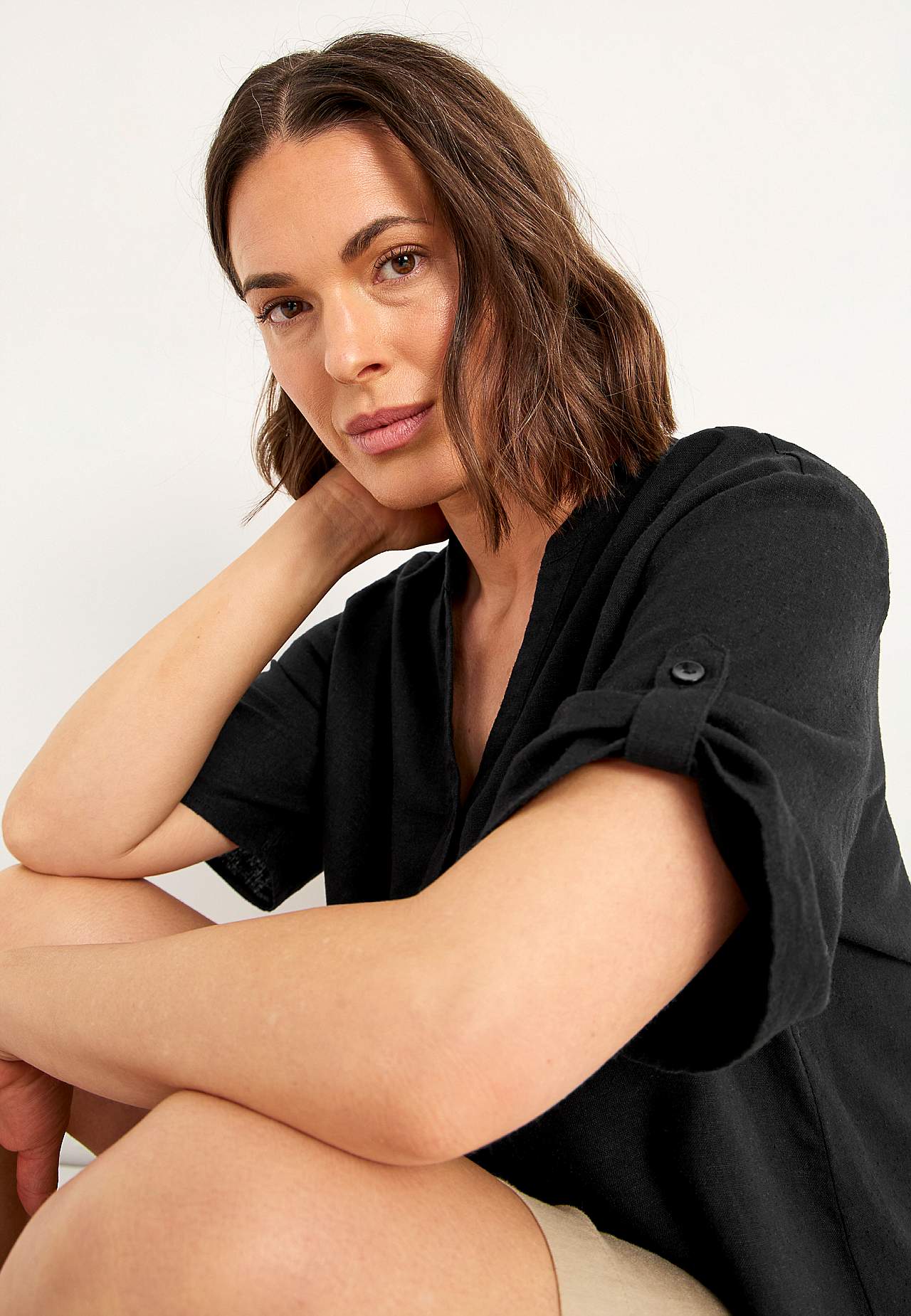 Blouse in linen mix