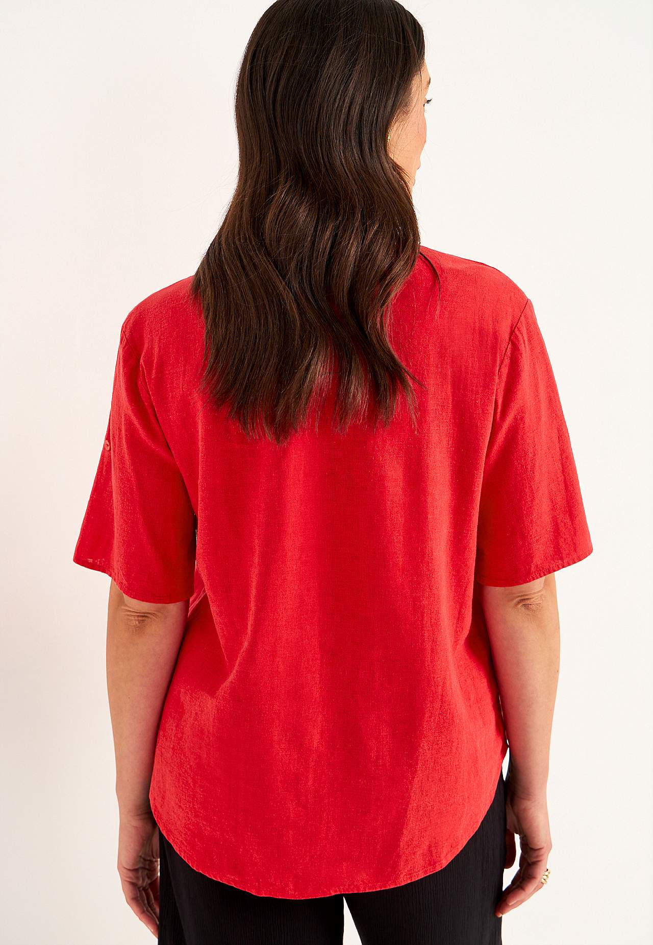 Blouse in linen mix