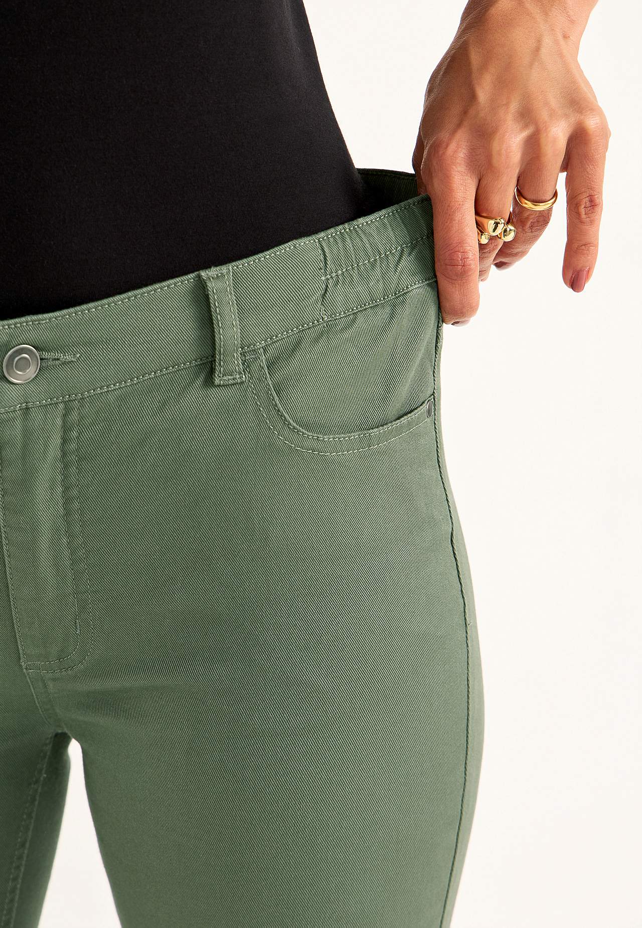 Jeans with elasticized waist