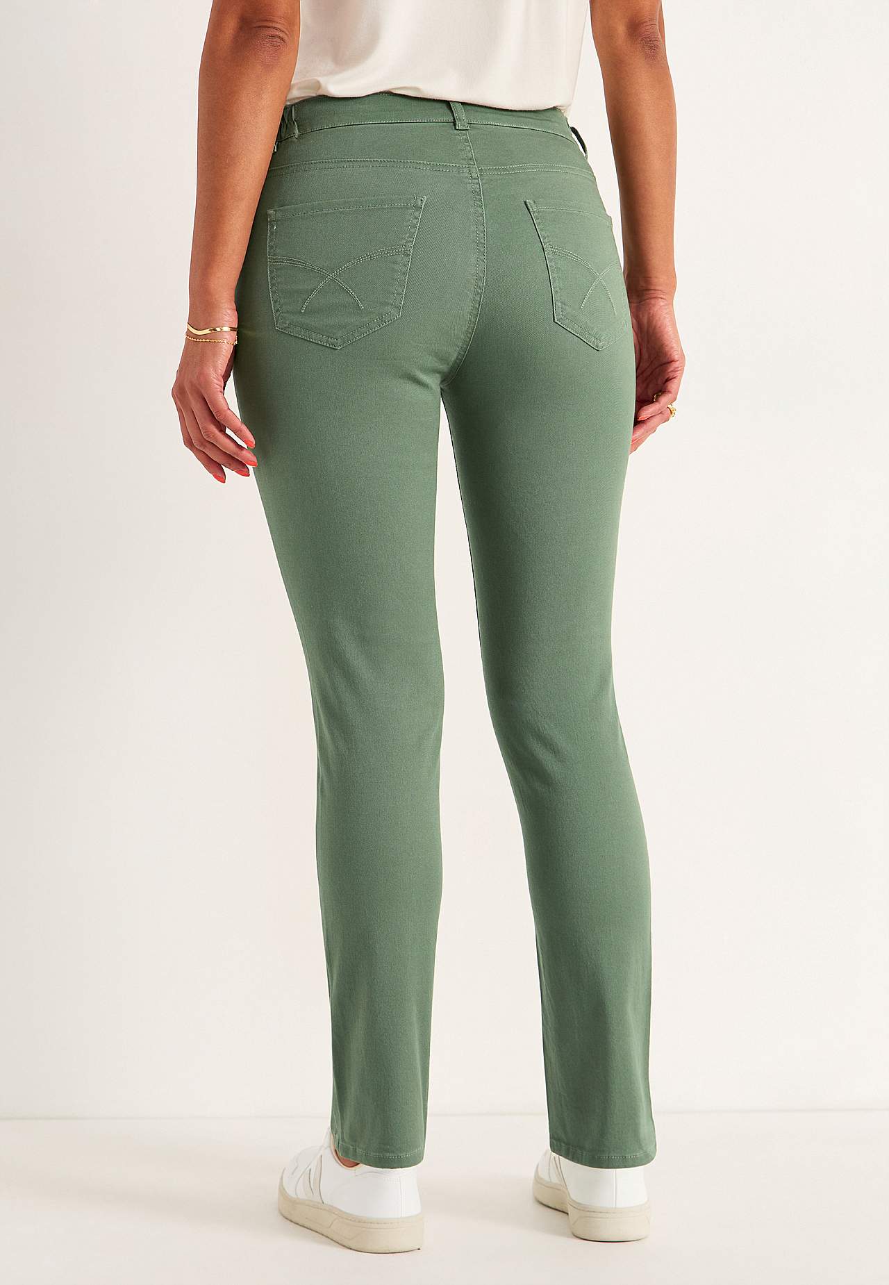Jeans with elasticized waist