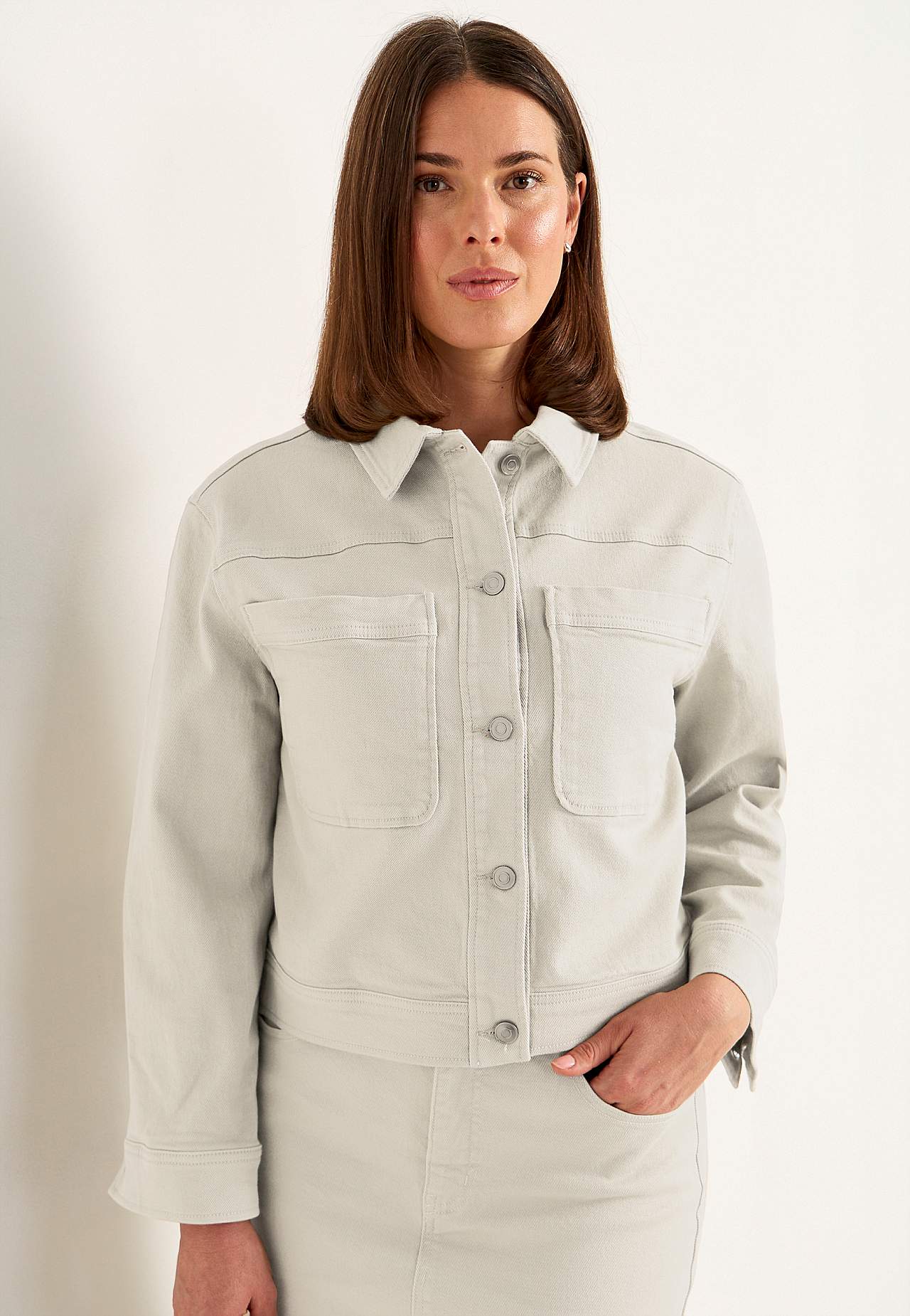 Stretchy denim jacket