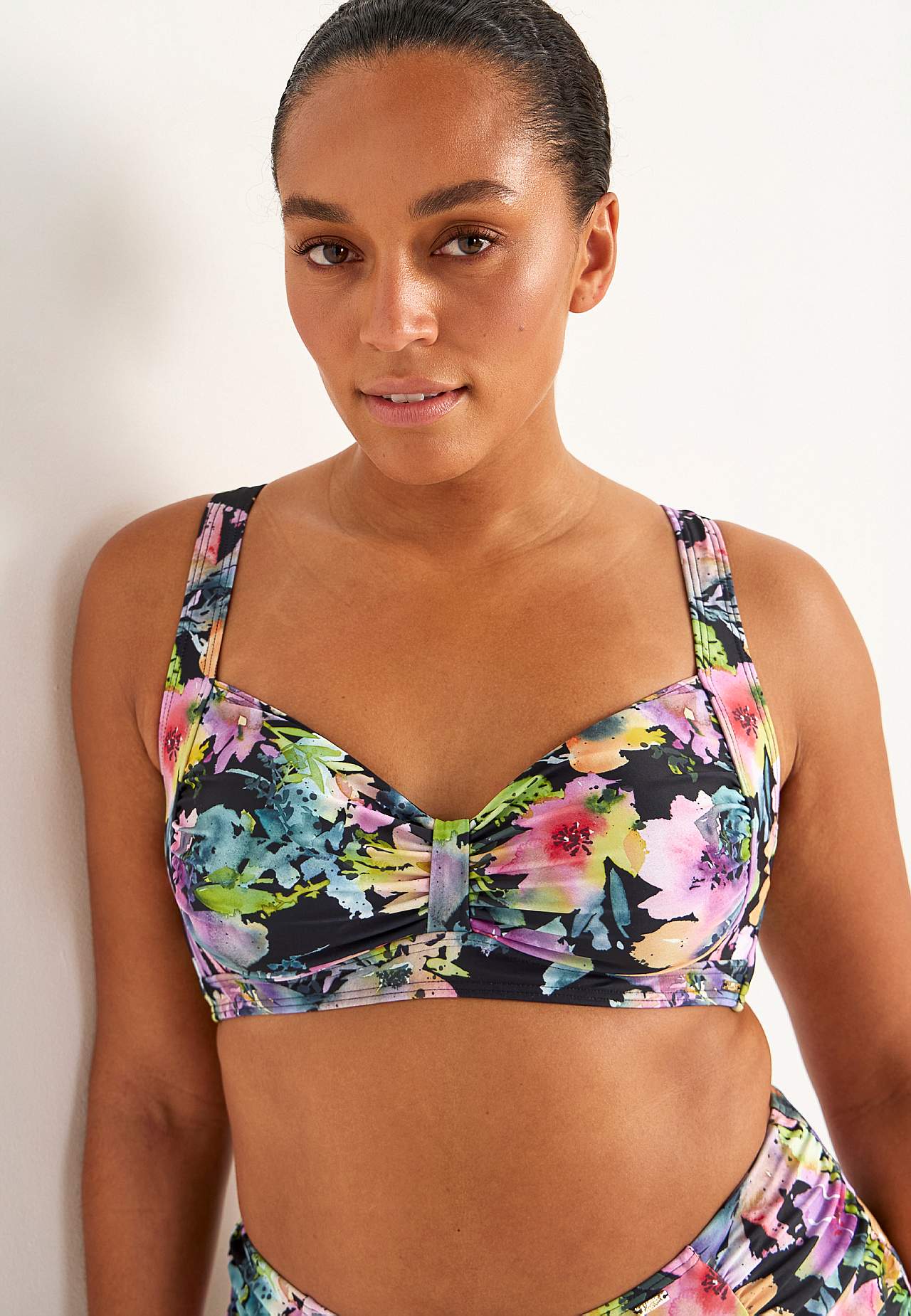 Wireless bikini bra