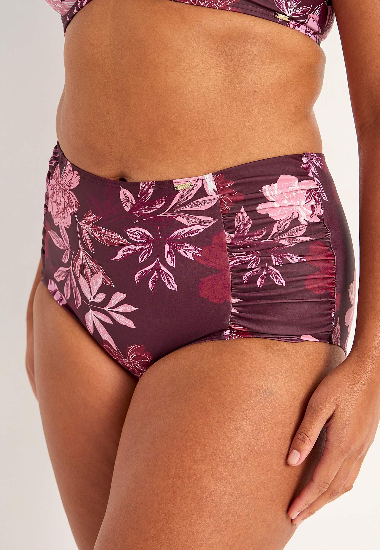Patterned bikini bottom with high waist