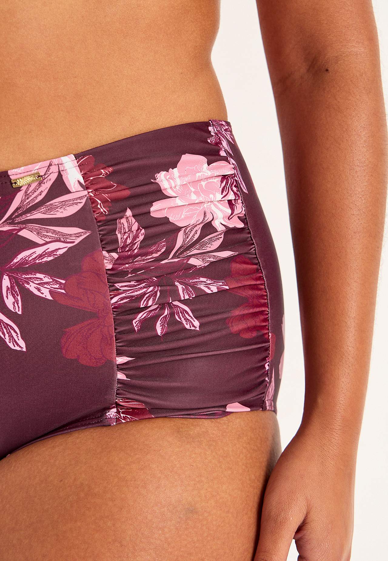 Patterned bikini bottom with high waist