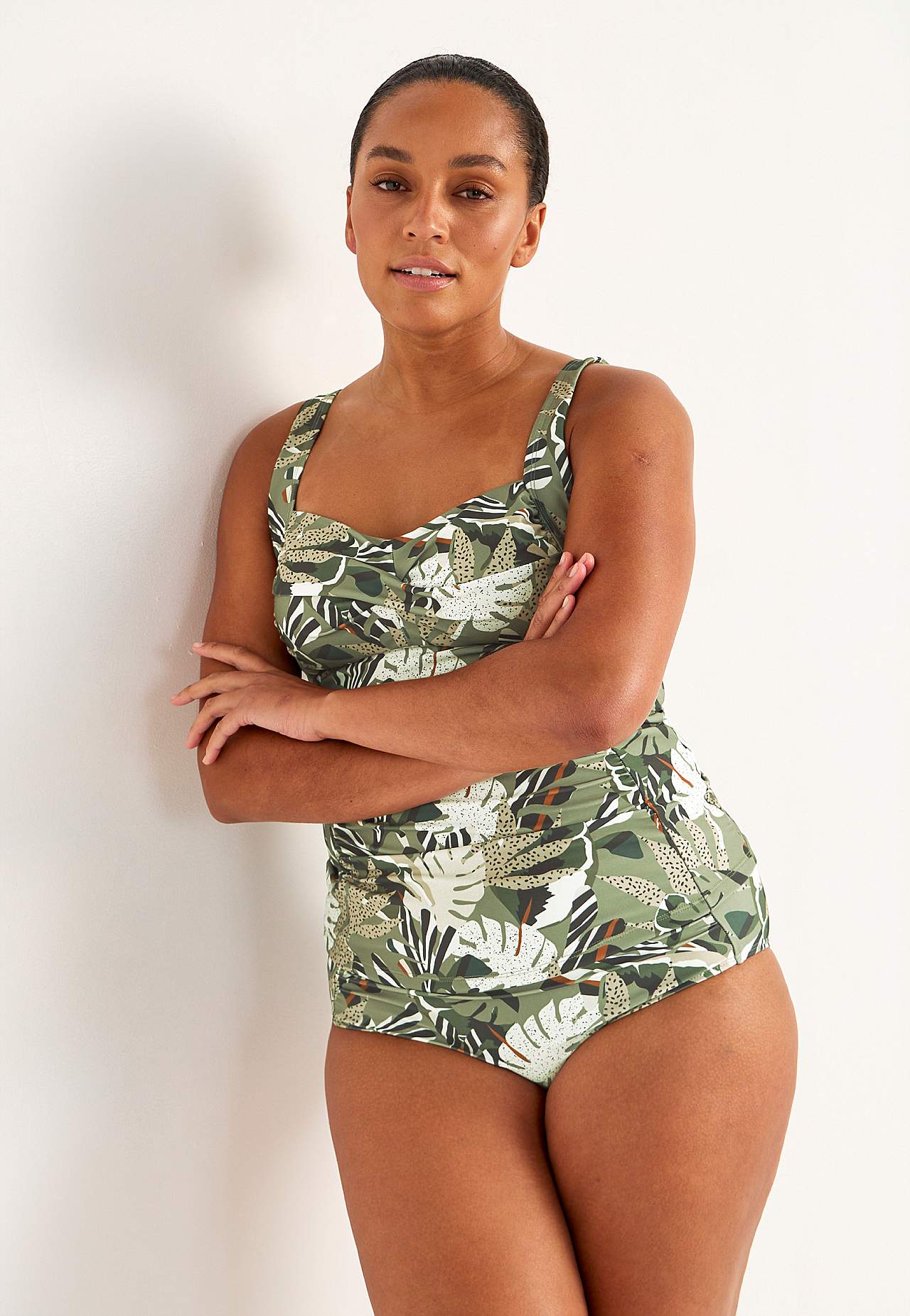 Patterned tankini singlet with shaping effect