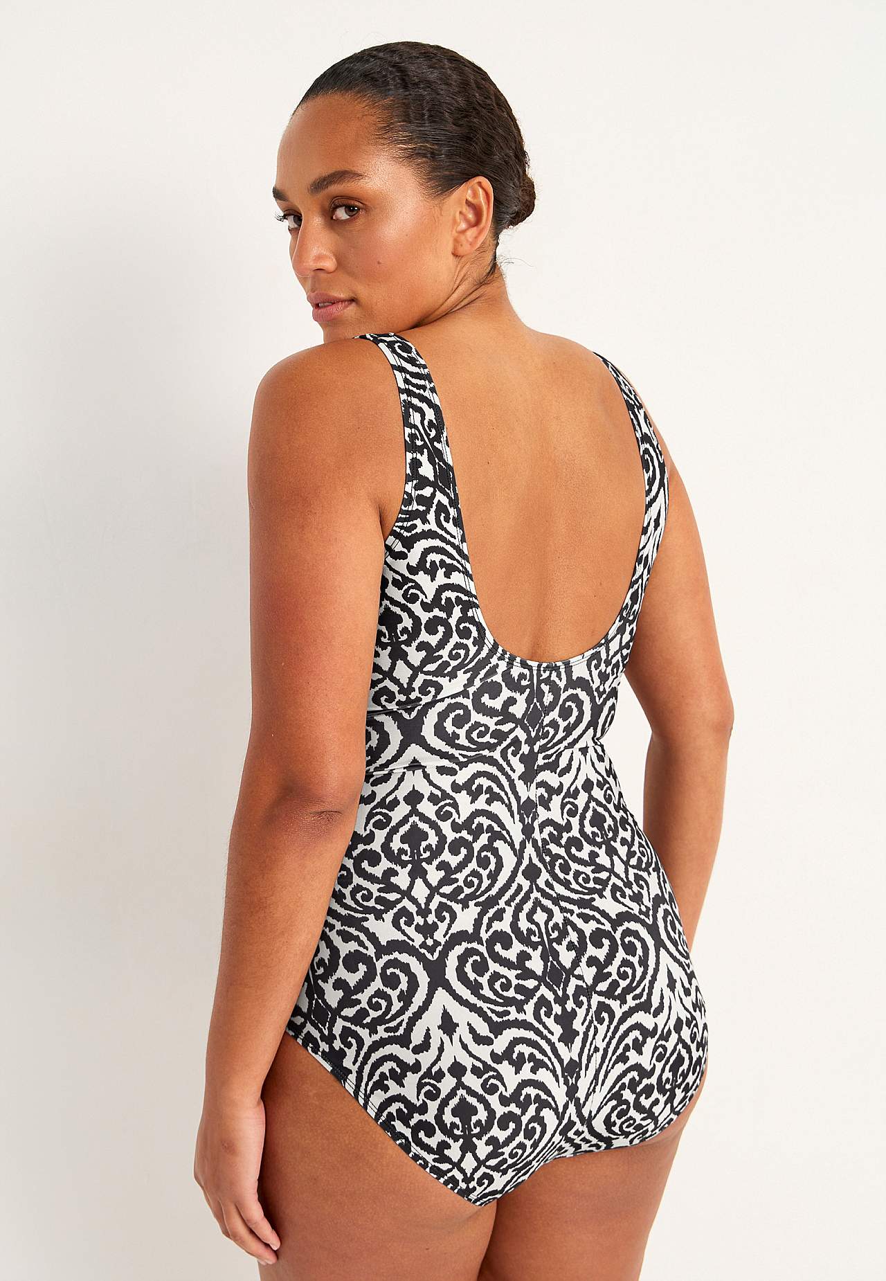 Sporty swimsuit