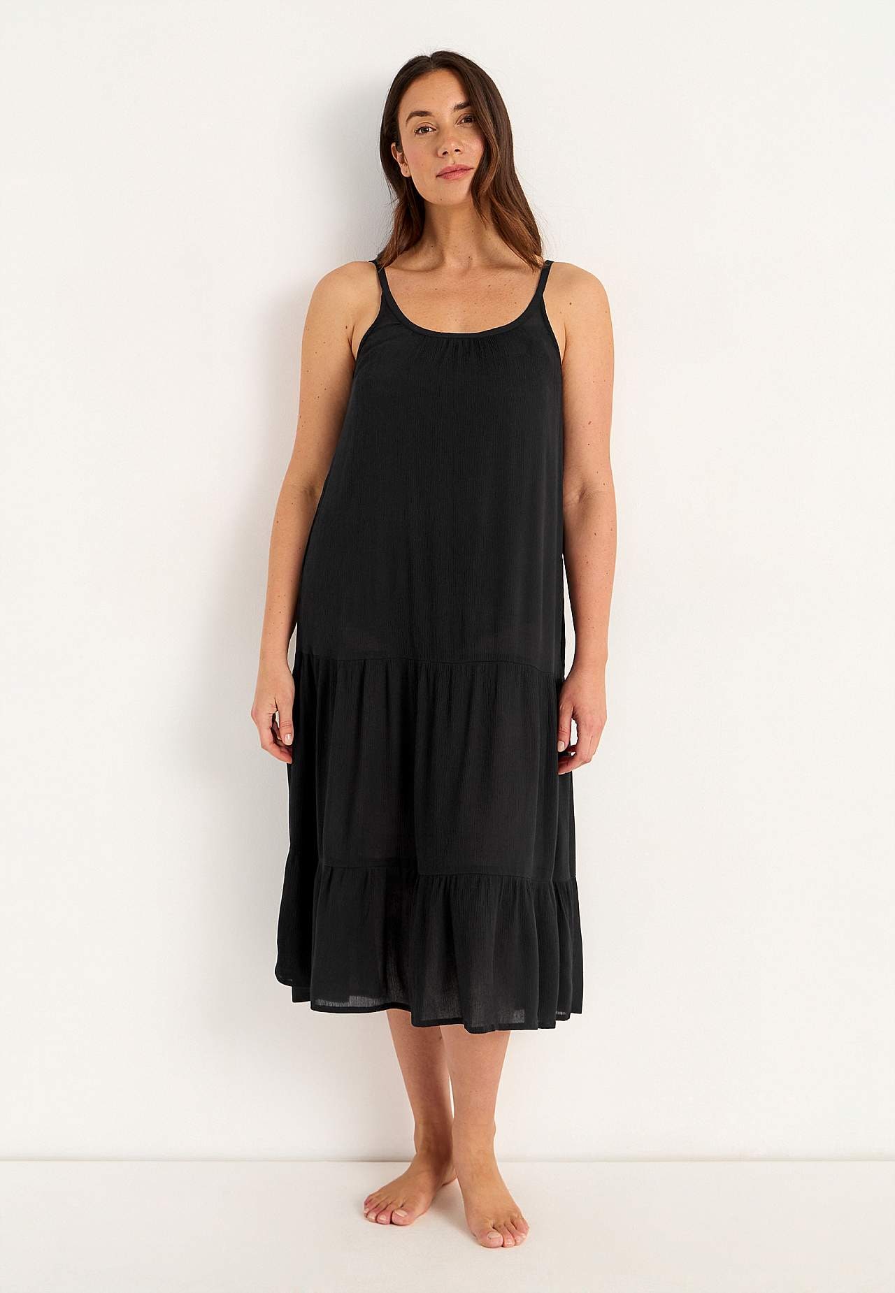 Beach dress with flounces