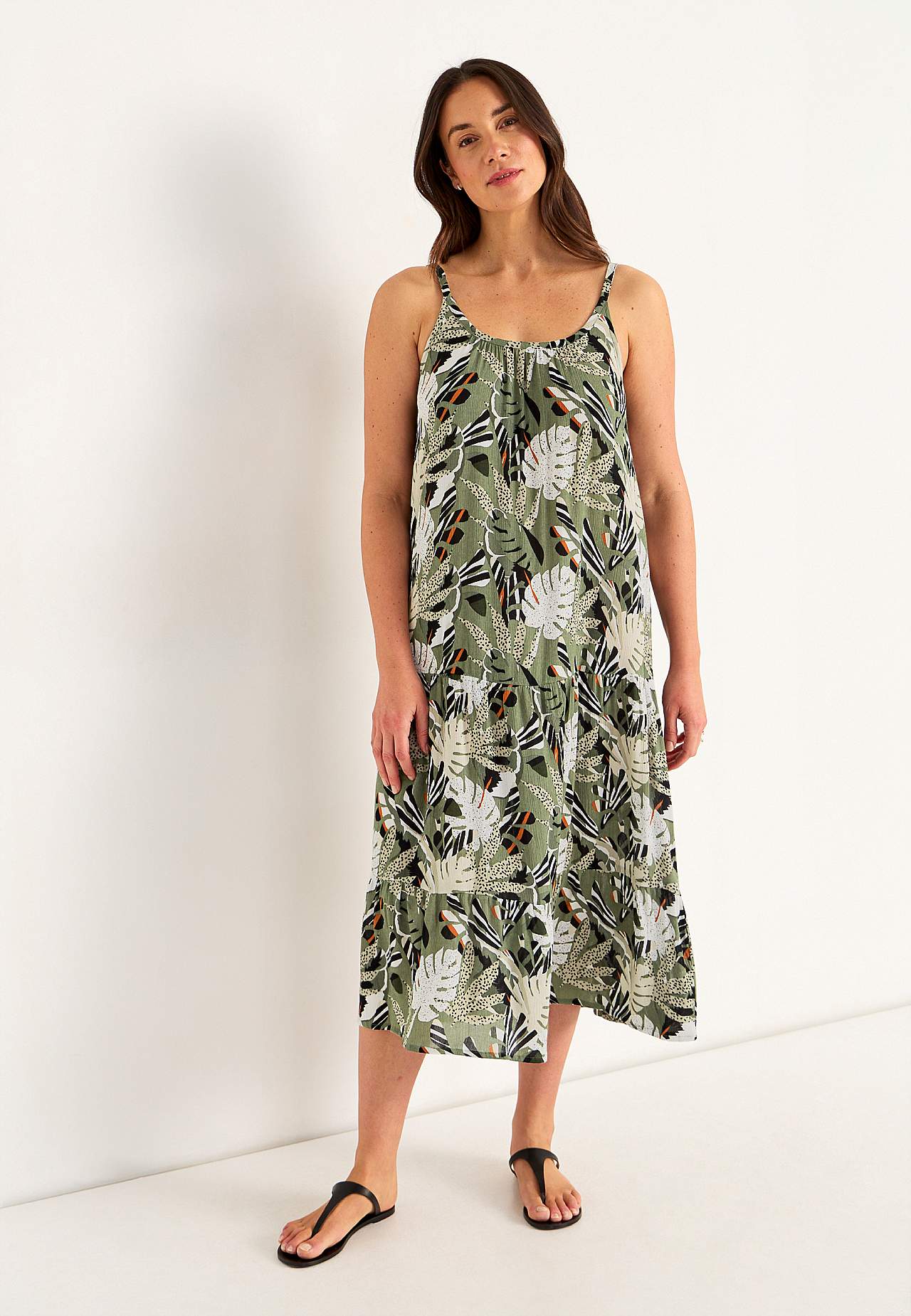 Beach dress with flounces