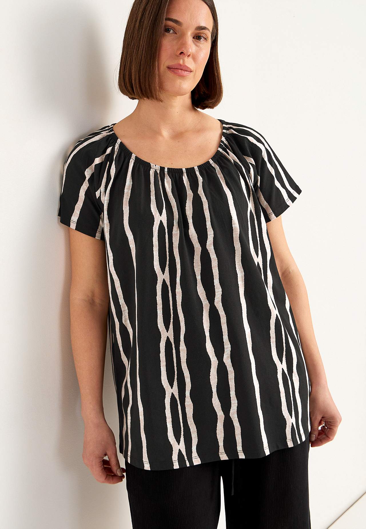 Short-sleeved Singoalla tunic