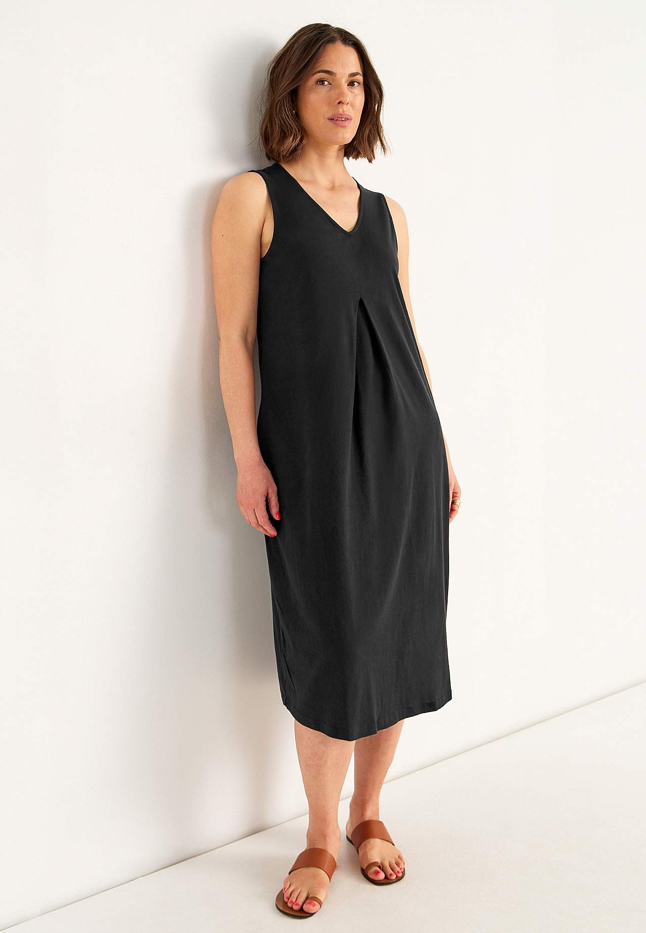 Jersey dress with pockets