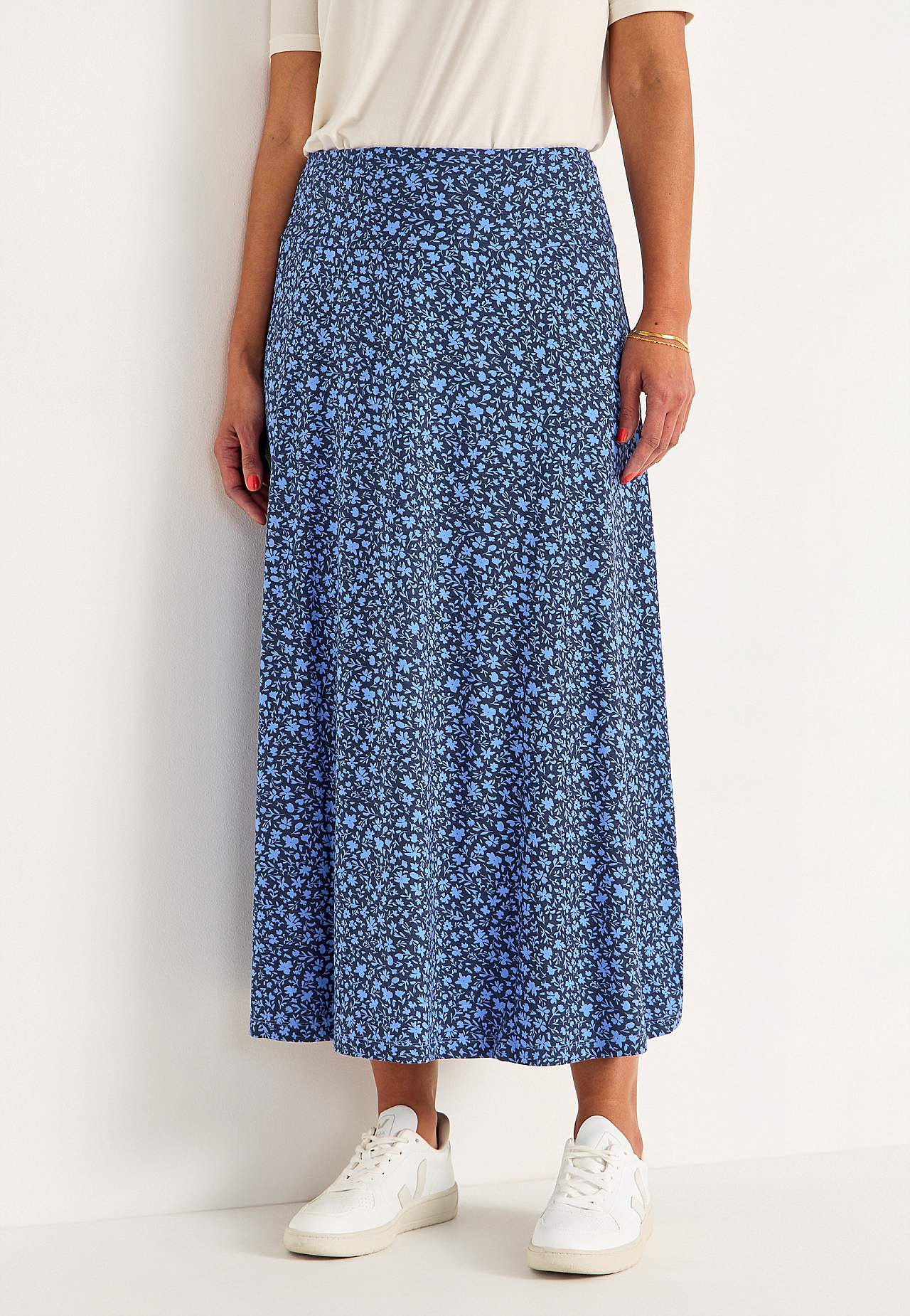 Long, flared jersey skirt