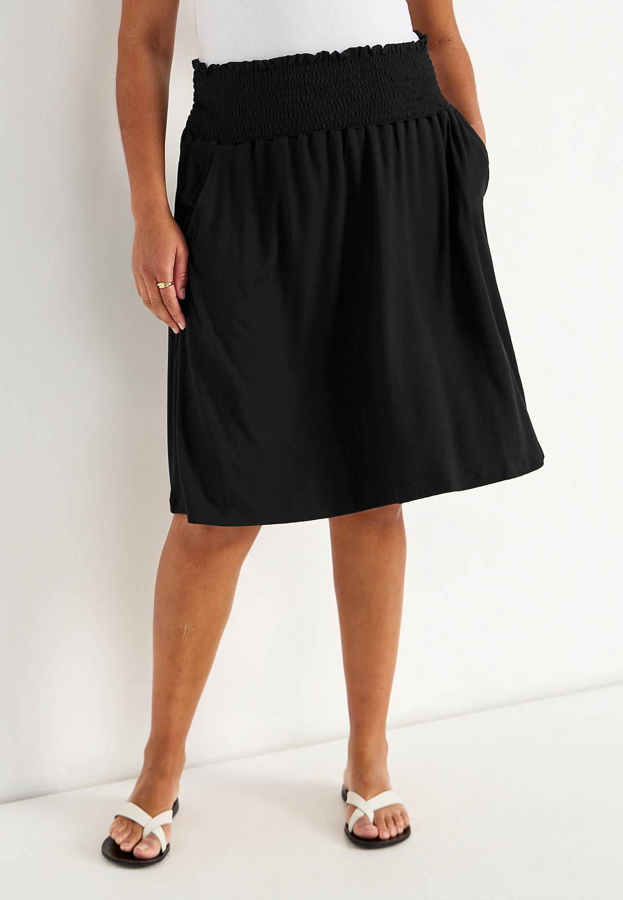 Jersey skirt with pockets