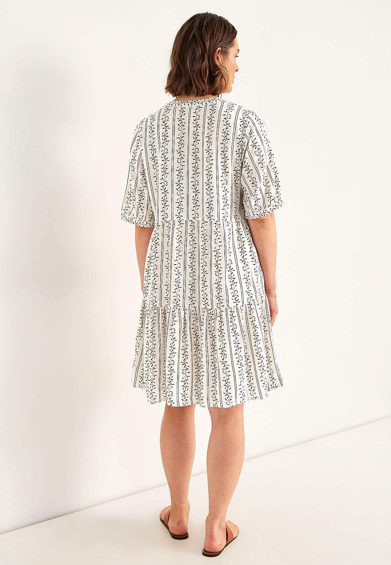 Dress with flounce
