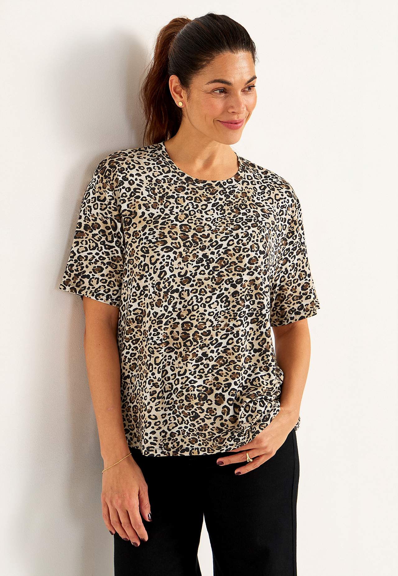 Leopard jersey top