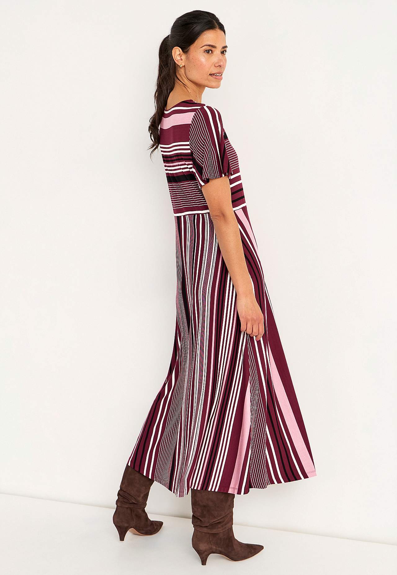 Patterned viscose dress