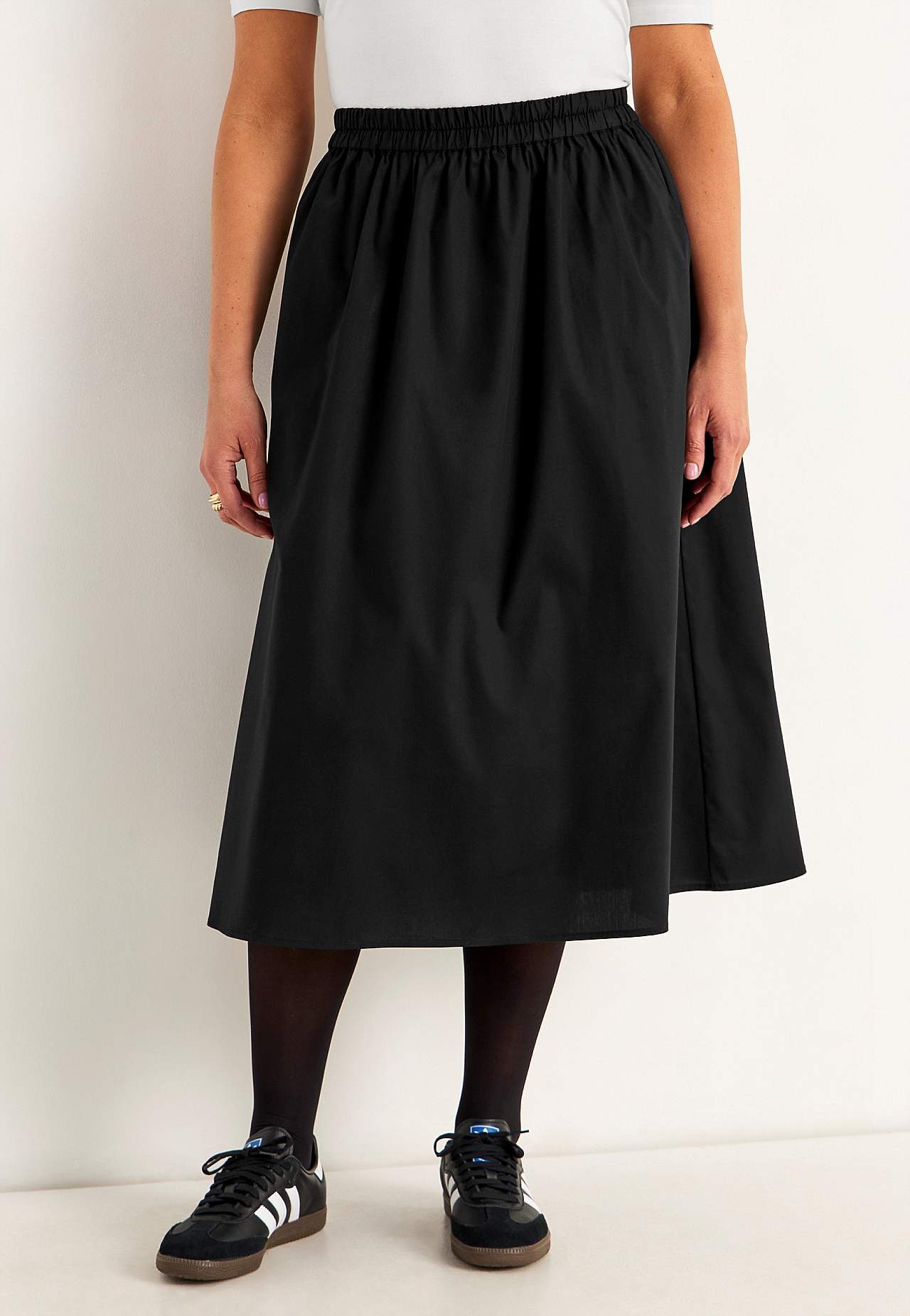 Woven poplin skirt with pockets