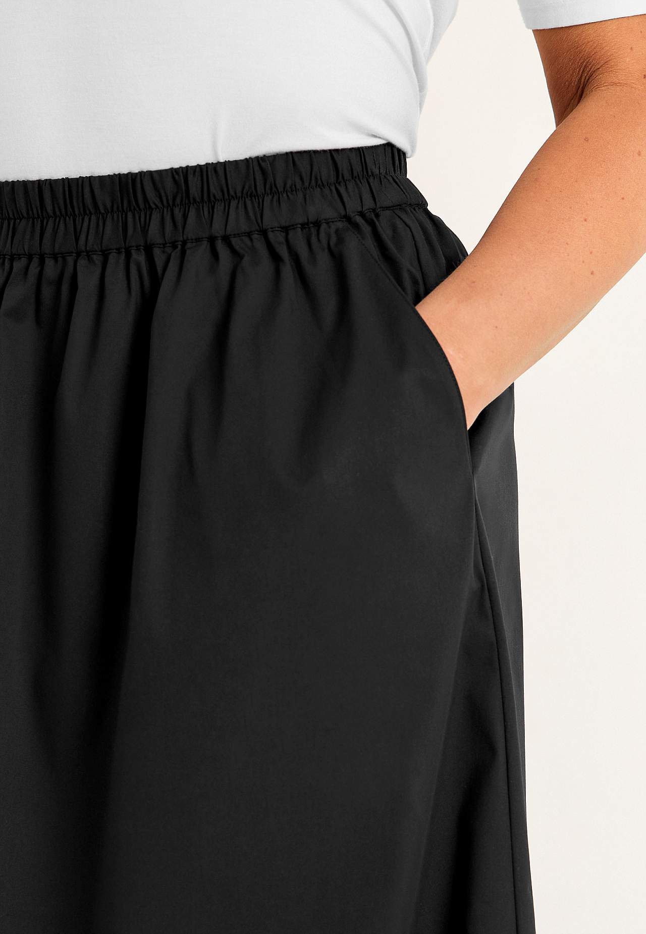 Woven poplin skirt with pockets